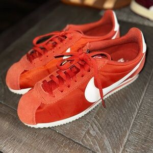 Nike Cortez | Size 9